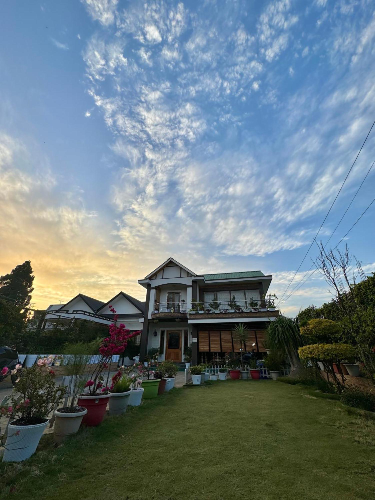 Fratelli Guest House Shillong Exterior foto